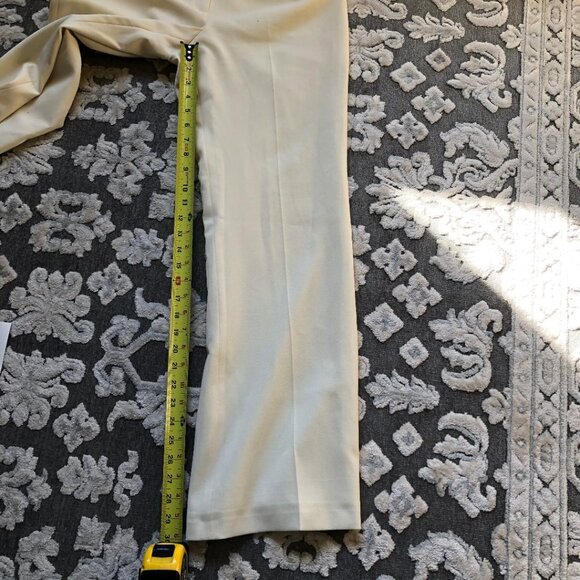 Harve Benard, Cream colored, Lined, Poly/Spandex Blend, Wide Leg Trouser, Sz: 6 - Picture 9 of 11